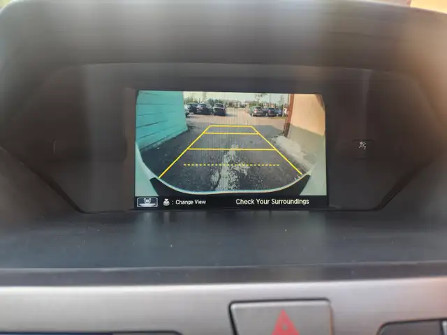 2015 Honda Odyssey 4dr Wgn Touring w/RES & Navi One Owner No Acc in Cars & Trucks in City of Toronto - Image 21