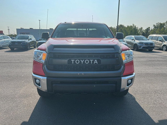 2014 Toyota Tundra 4WD Double Cab Standard Bed 5.7L SR for sale in Cars & Trucks in Ottawa - Image 3