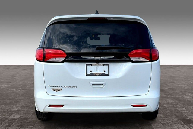 2022 Chrysler Grand Caravan Sxt in Cars & Trucks in Edmonton - Image 4