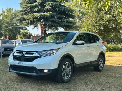 Auto4950 PRENEZ UN RENDEZ-VOUS / BOOK AN APPOINTMENT 514-466-1212 ou 514-495-0444 ext 1. 2017 HONDA...