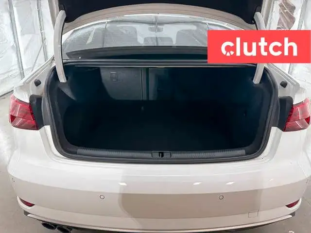 2019 Audi A3 Komfort w/ Apple CarPlay, Heated Front Seats, Rearv dans Autos et camions dans Ville de Toronto - Image 41
