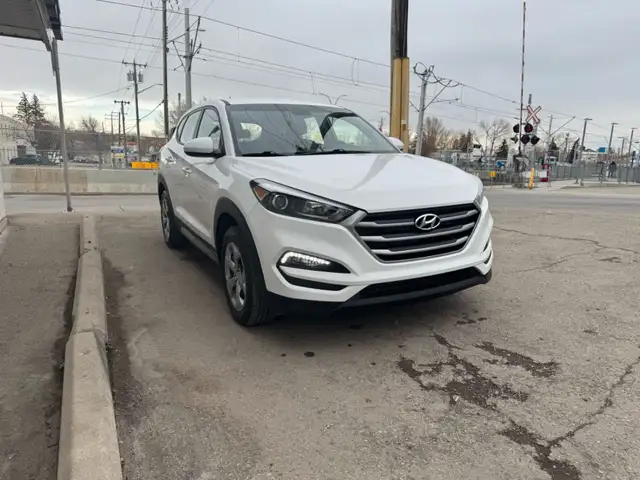 2018 Hyundai Tucson 2.0L FWD dans Autos et camions dans Calgary - Image 6