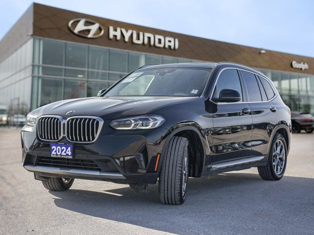 2024 BMW X3 xDrive30i | Panoroof | Live Cockpit | Active Drive in Cars & Trucks in Guelph - Image 3