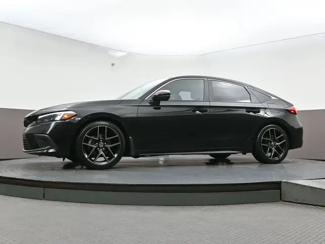 2024 Honda Civic One Owner & Fully Certified Sport Touring, Leat in Cars & Trucks in City of Halifax - Image 39