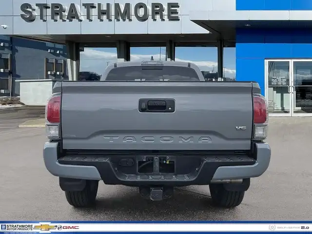 2021 Toyota Tacoma in Cars & Trucks in Calgary - Image 6