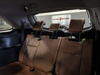 **MONTH-END SPECIAL!** FEATURING : V6 POWERED, AWD, 7 PASSENGER SEATING, WOOD TRIMS, PANORAMIC ROOF,... (image 8)