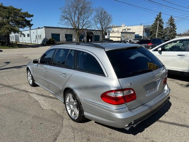 2004 Mercedes-Benz E-Class CARFAX VERIFIED NO ACCIDENTS in Cars & Trucks in City of Toronto - Image 3