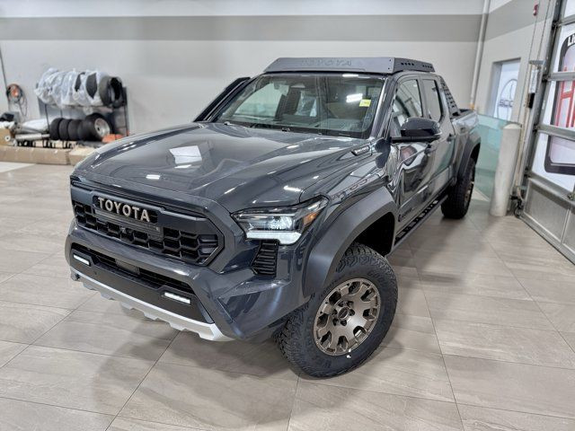 2025 Toyota Tacoma Hybrid Trailhunter 4WD | HUD in Cars & Trucks in Edmonton - Image 4