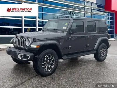 This Jeep Wrangler has a strong Regular Unleaded V-6 3.6 L/220 engine powering this Automatic transm...