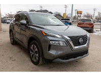 CLEAN CARFAX! - Heated Seats - Heated Steering Wheel - Remote Start - Push Button Start - Moonroof -... (image 1)
