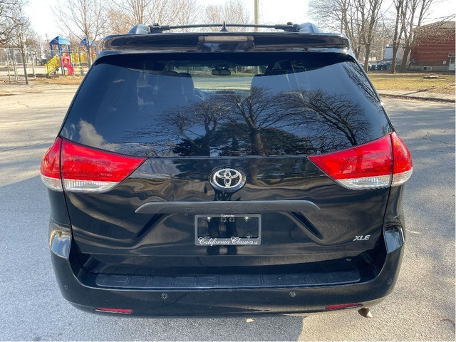  2012 Toyota Sienna XLE LOADED! 8 PASSENGER! in Cars & Trucks in City of Toronto - Image 4