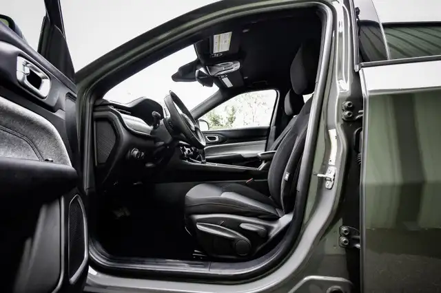 2024 Jeep Compass Sport • HEATED SEATS • LANE KEEP ASSIST • CP/A in Cars & Trucks in Ottawa - Image 26