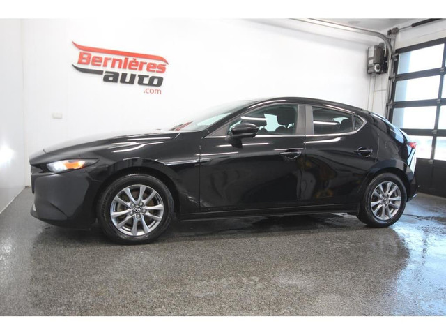 2023 Mazda Mazda3 GS / AWD dans Autos et camions  à Lévis