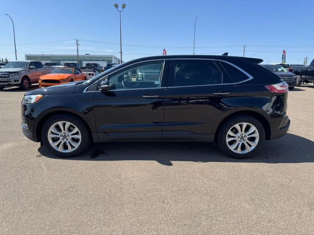 2020 Ford Edge Titanium in Cars & Trucks in Medicine Hat - Image 2