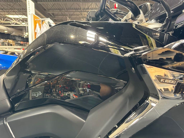 2024 BMW K 1600 B Black Storm Metallic in Sport Touring in Calgary - Image 4