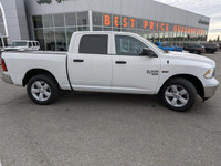 This Ram 1500 Classic has a trusty Regular Unleaded V-8 5.7 L/345 engine powering this Automatic tra... (image 7)