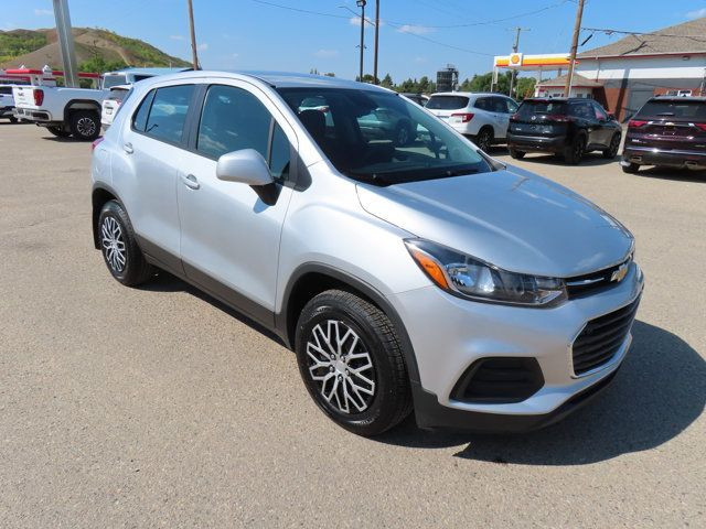 2019 Chevrolet Trax LS 1.4L,Manual Transmission, FWD in Cars & Trucks in Regina - Image 2