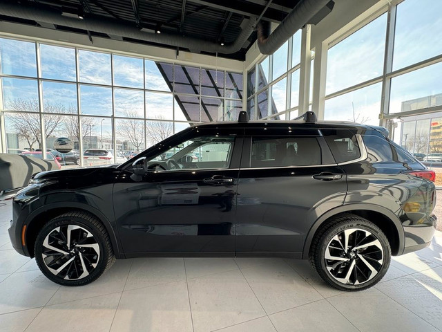  2023 Mitsubishi Outlander SEL, certifié à partir de 0.99%,véhic in Cars & Trucks in Longueuil / South Shore - Image 4