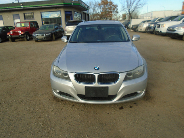 2009 BMW 3 Series 4dr Sdn 328i xDrive AWD-LEATHER-SUNROOF in Cars & Trucks in Edmonton