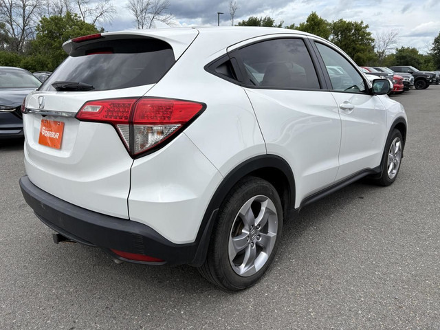 Honda HR-V LX *CARPLAY* SIÈGES CHAUFF RÉG ADAPT BLUETOOTH 2019 in Cars & Trucks in Laurentides - Image 3