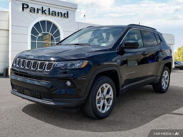 2025 Jeep Compass North 4x4 Sunroof Nav Power Liftgate in Cars & Trucks in St. Albert
