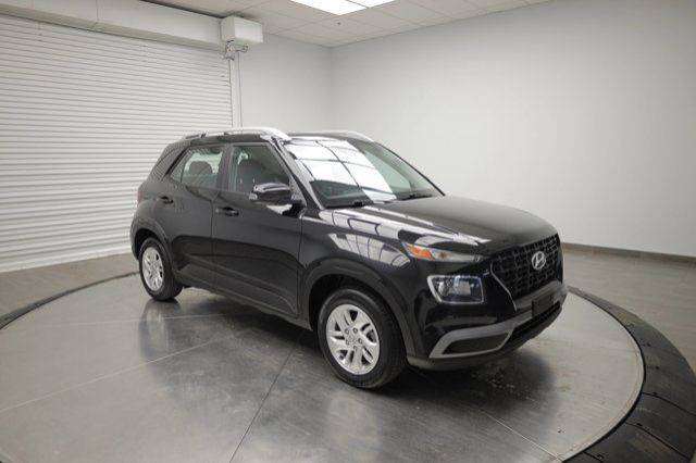 2022 Hyundai Venue Preferred in Cars & Trucks in Calgary
