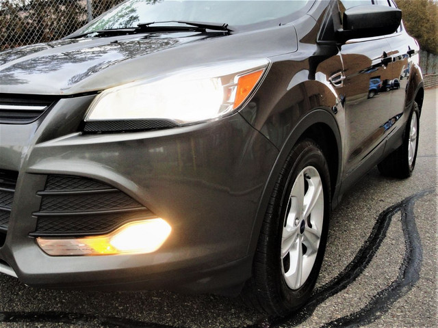 2015 Ford ESCAPE SE 4WD | NAVI | LEATHER H. SEATS | PANO ROOF |  in Cars & Trucks in City of Toronto - Image 4