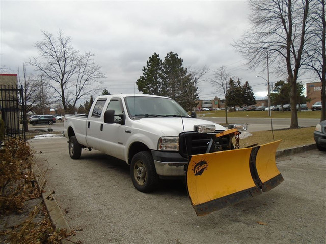  2007 Ford F-350 FX 4X4,V-Plow,Crew Cab. in Farming Equipment in City of Montréal - Image 2