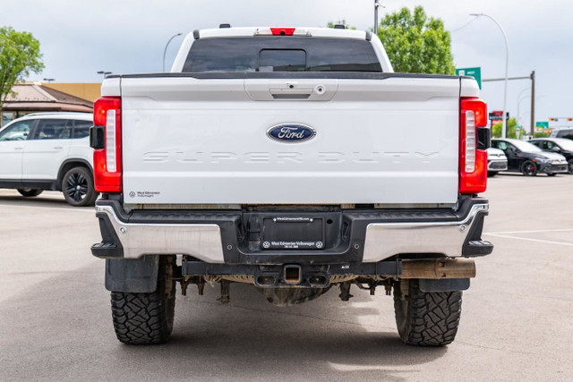 2023 Ford Super Duty F-350 SRW LARIAT in Cars & Trucks in Edmonton - Image 4