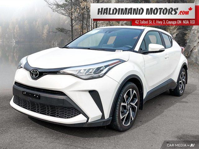 2020 Toyota C-HR XLE Premium in Cars & Trucks in Hamilton