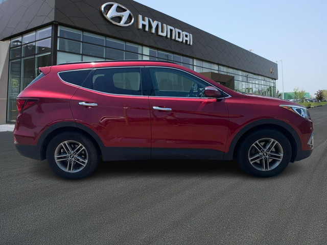 2017 Hyundai Santa Fe Sport 2.4 Base in Cars & Trucks in Oshawa / Durham Region - Image 4