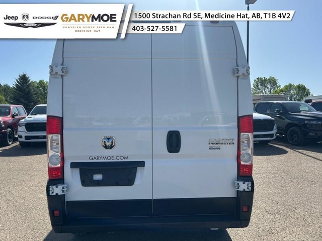 2023 Ram ProMaster Cargo Van 2500 High Roof 159 in Cars & Trucks in Medicine Hat - Image 4