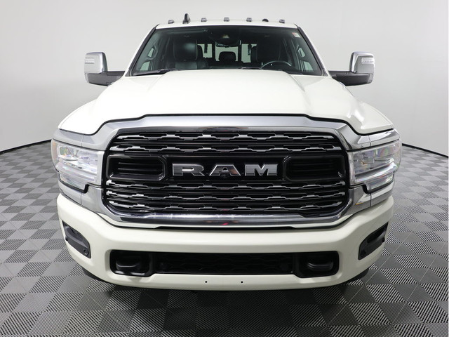 2023 Ram 3500 LIMITED in Cars & Trucks in Calgary - Image 2
