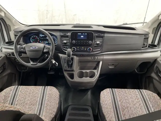 2021 Ford Transit Passenger Wagon in Cars & Trucks in Calgary - Image 15