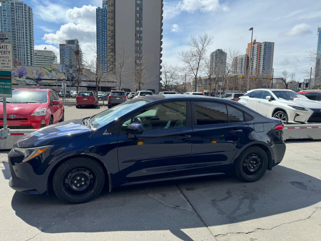 2020 Toyota Corolla LE in Cars & Trucks in Calgary - Image 2