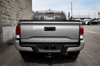 Low Mileage, Heated Seats, Apple CarPlay, Android Auto, Adaptive Cruise Control, EZ Tailgate! 6 LOCA... (image 4)