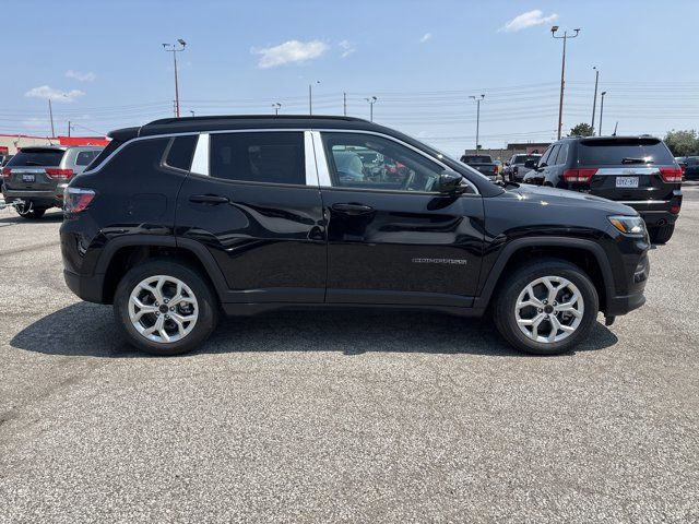 2025 Jeep Compass North in Cars & Trucks in Mississauga / Peel Region - Image 4