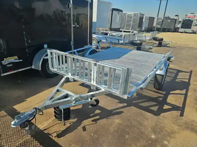 The Marlon RAT-01 is the perfect trailer for hauling up to 2 ATVs or 1 side-by-side, offering versat...