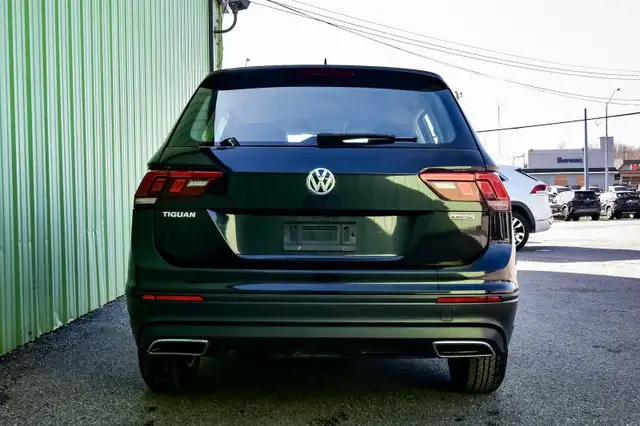 2021 Volkswagen Tiguan Trendline 4MOTION • HEATED SEATS • CP/AA dans Autos et camions dans Ottawa - Image 6