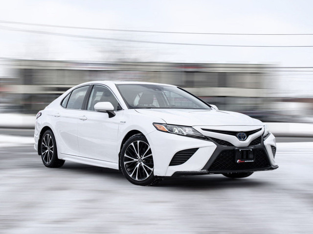 2019 Toyota Camry HYBRID|SE PKG|BACKUP|HEATED SEATS|CLEAN CARFAX in Cars & Trucks in City of Toronto