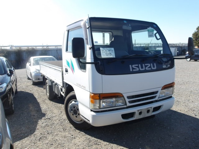 1997 Isuzu Elf *from Japan in Cars & Trucks in Calgary - Image 2