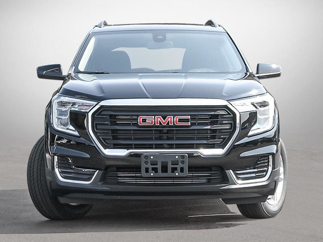 2022 GMC Terrain SLE in Cars & Trucks in City of Montréal - Image 2