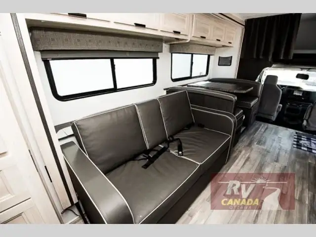 2024 Forest River RV Sunseeker Classic 2550DSLE in RVs & Motorhomes in Ottawa - Image 9
