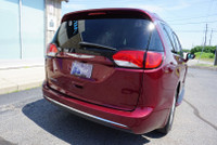 SAFETY INCLUDED 7 PASSENGERS LOCAL ONTARIO CAR Clean Chrysler Pacifica 3.6L V6 with Automatic Transm... (image 5)