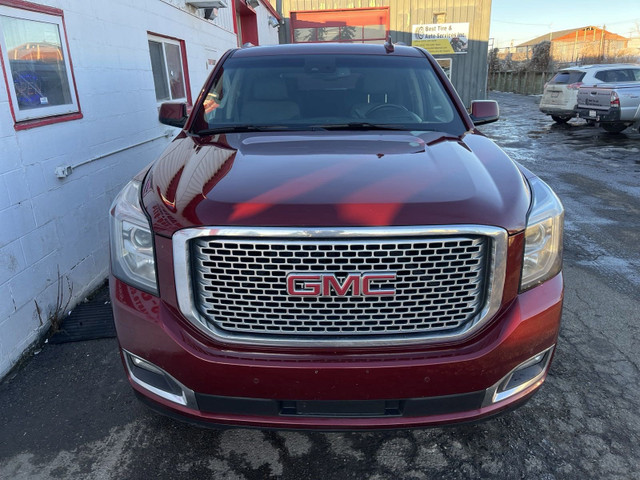 2016 GMC Yukon DENALI | 7 PASSENGER | 6.2L V8 | 4X4 in Cars & Trucks in Calgary - Image 2