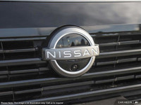 This Nissan Kicks has a dependable Regular Unleaded I-4 2.0 L/122 engine powering this Variable tran... (image 8)