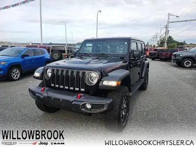 Low Mileage, Off-Road Suspension, Navigation, Premium Audio, 4G Wi-Fi, Climate Control! This Jeep Wr...
