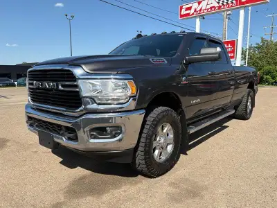 Tackle the toughest jobs with confidence in this 2021 Ram 3500 Big Horn Diesel Long Box — a heavy-du...