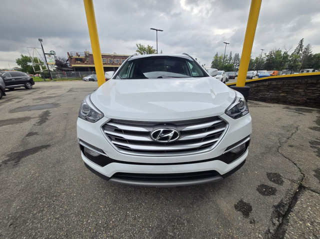2018 Hyundai Santa Fe Sport 2.4L Premium AWD- No accidents-Local in Cars & Trucks in Calgary - Image 2