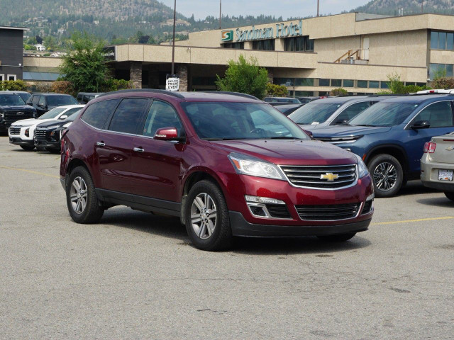 2017 Chevrolet Traverse in Cars & Trucks in Penticton - Image 3